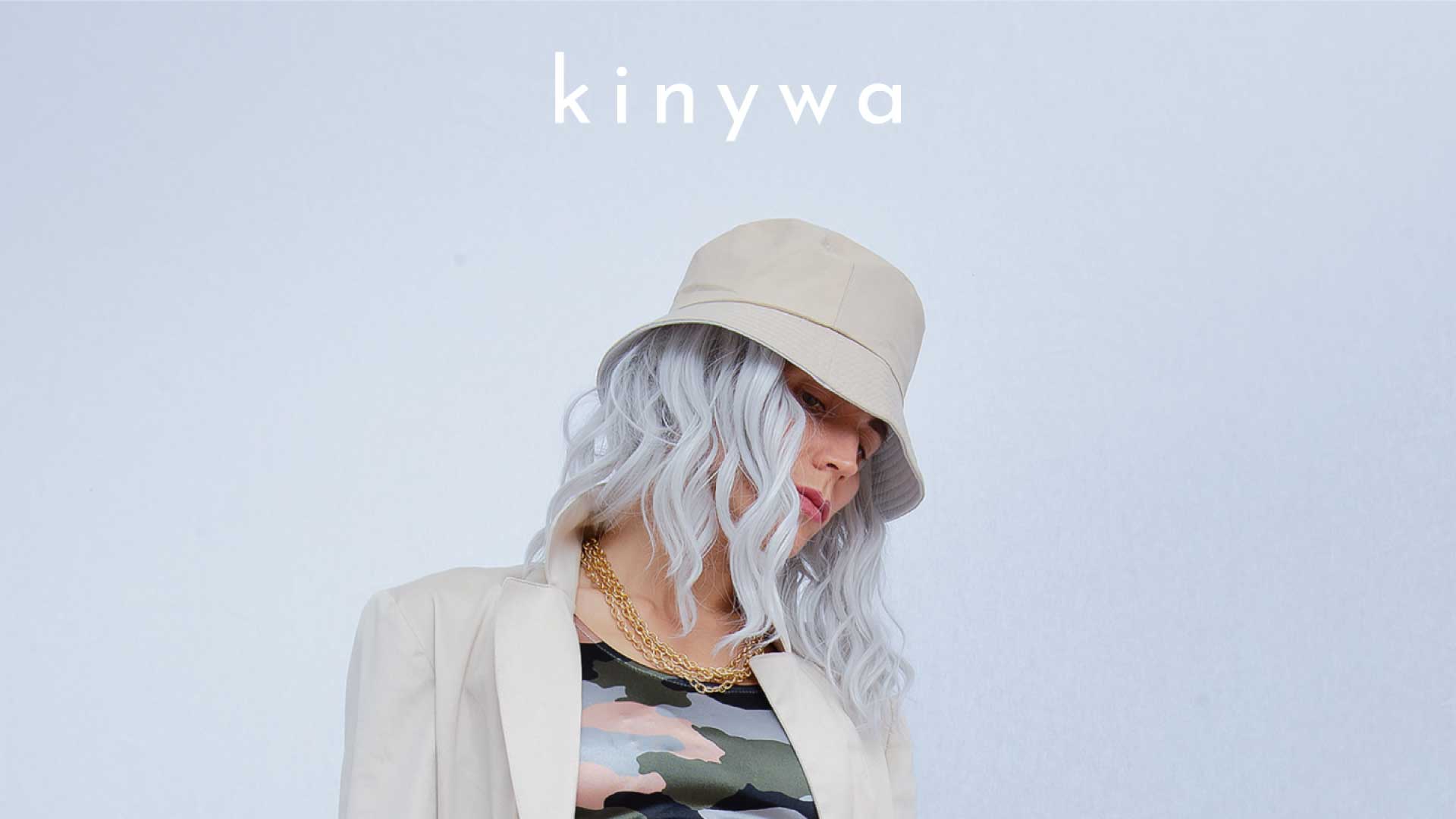 identidad visual moda kinywa